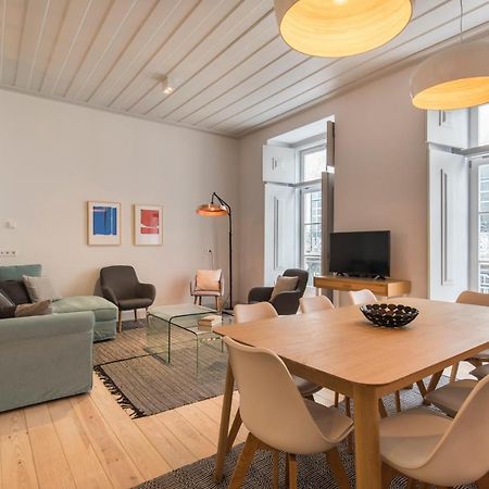 Lovelystay - Charming 3 Bedroom Wonder Downtown Lisbon Exterior photo