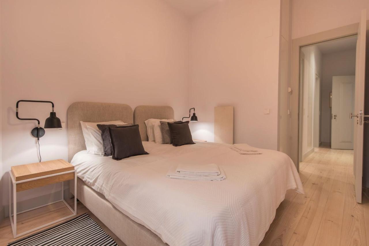 Lovelystay - Charming 3 Bedroom Wonder Downtown Lisbon Exterior photo