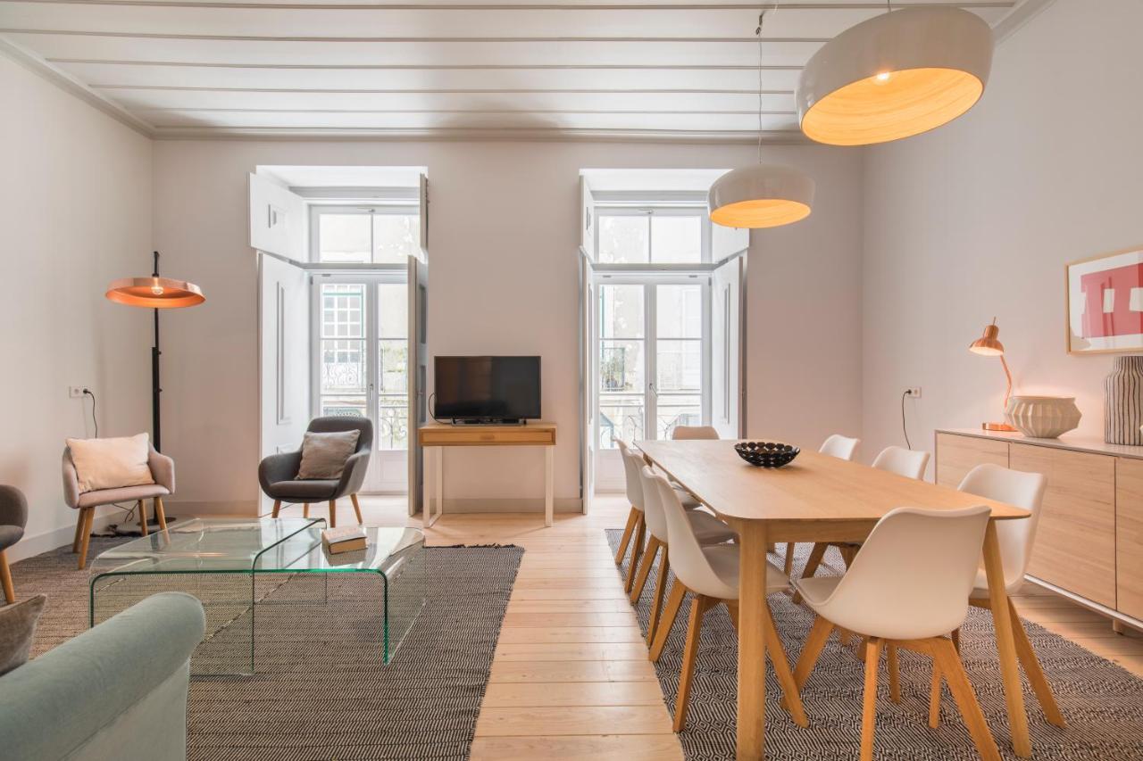 Lovelystay - Charming 3 Bedroom Wonder Downtown Lisbon Exterior photo