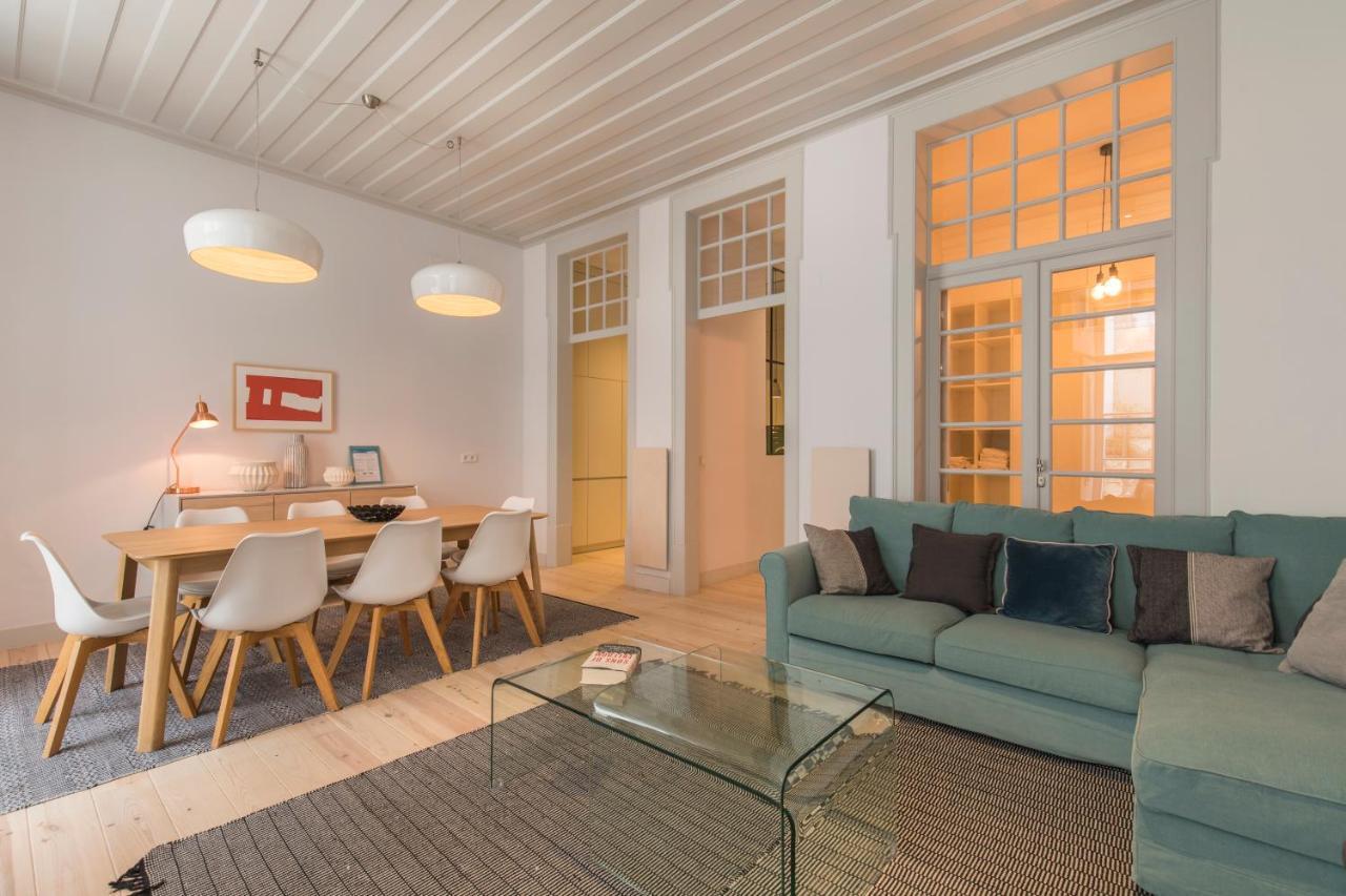 Lovelystay - Charming 3 Bedroom Wonder Downtown Lisbon Exterior photo